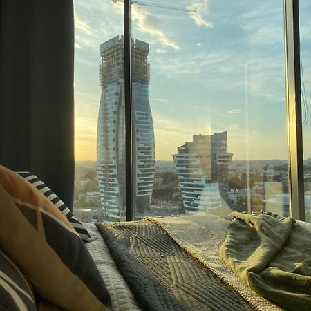 Capital Towers Splendor Apartment Rzeszow Bagian luar foto