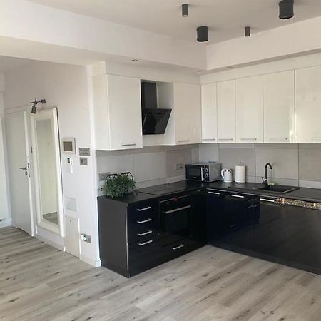 Capital Towers Splendor Apartment Rzeszow Bagian luar foto