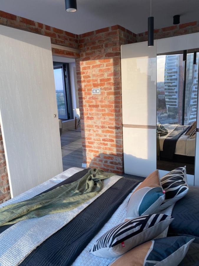 Capital Towers Splendor Apartment Rzeszow Bagian luar foto